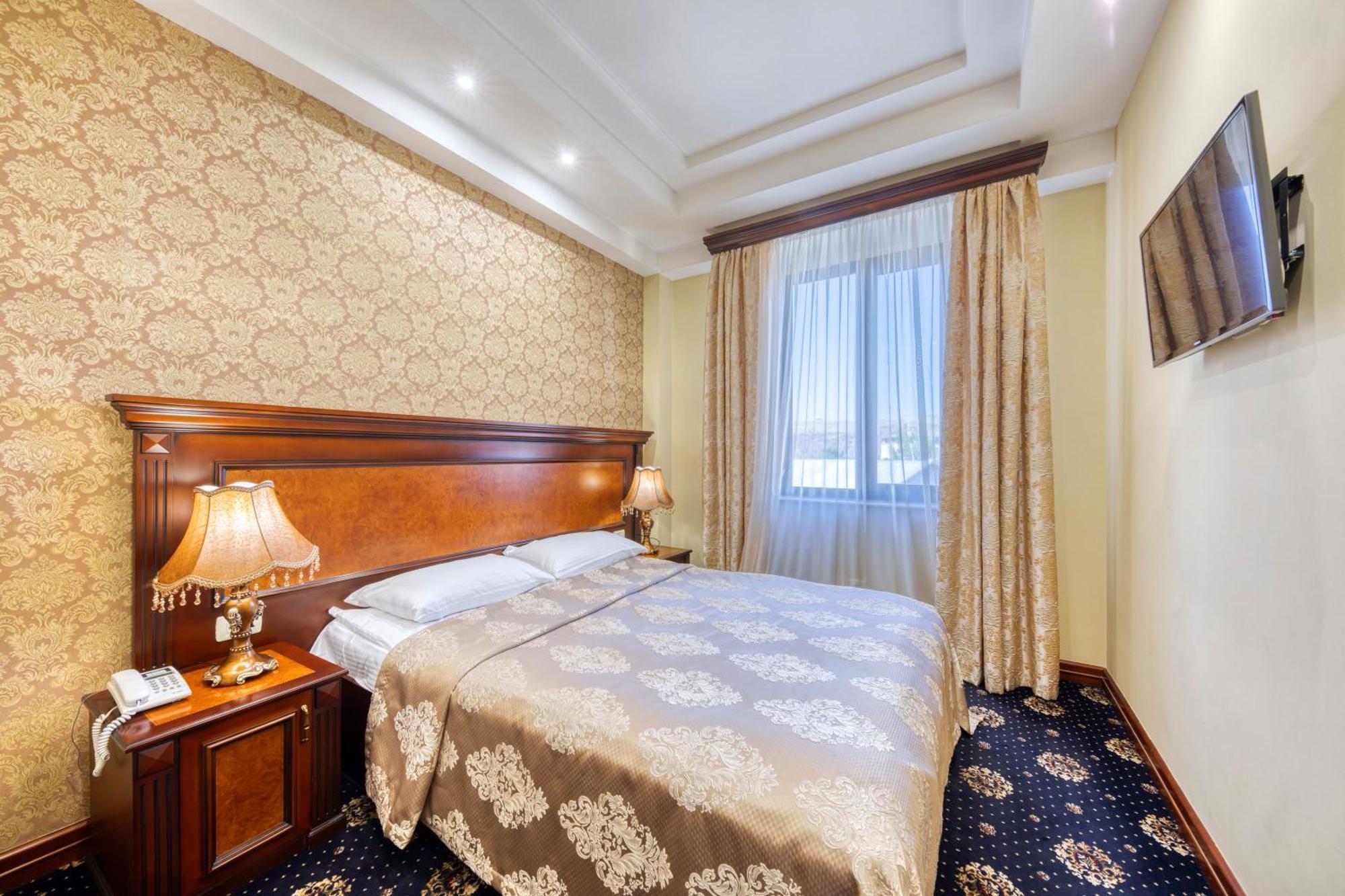 Spa Hotel Grace Forum Erevan Quarto foto