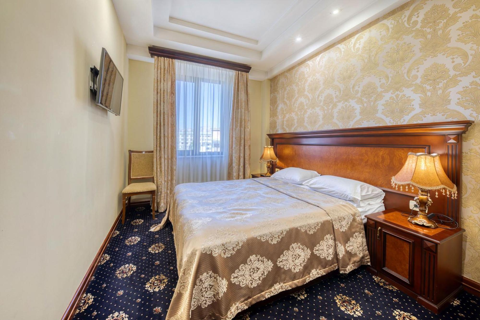 Spa Hotel Grace Forum Erevan Quarto foto