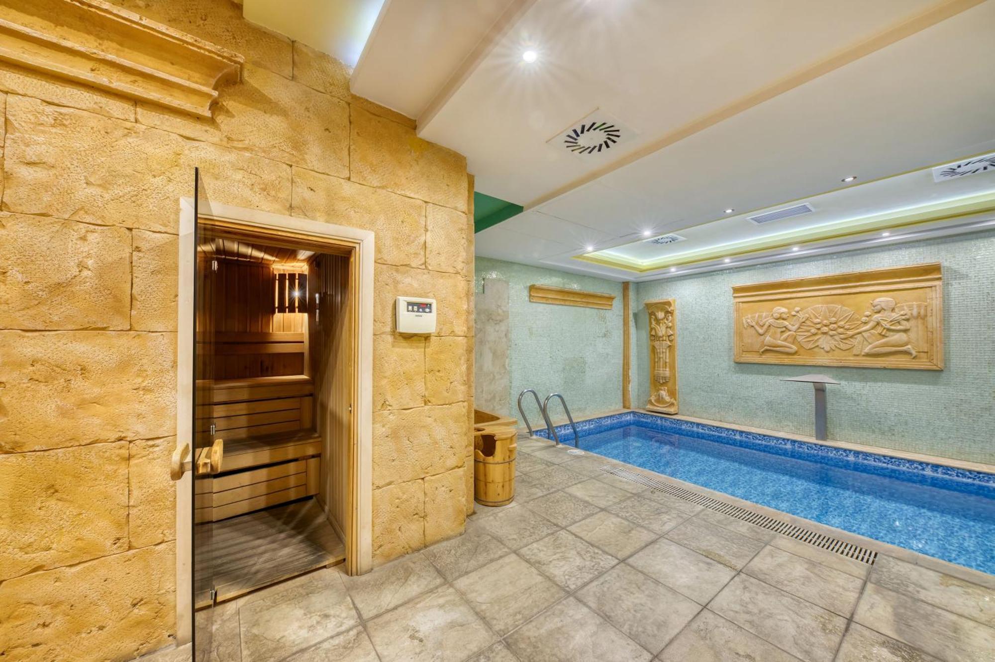 Spa Hotel Grace Forum Erevan Exterior foto