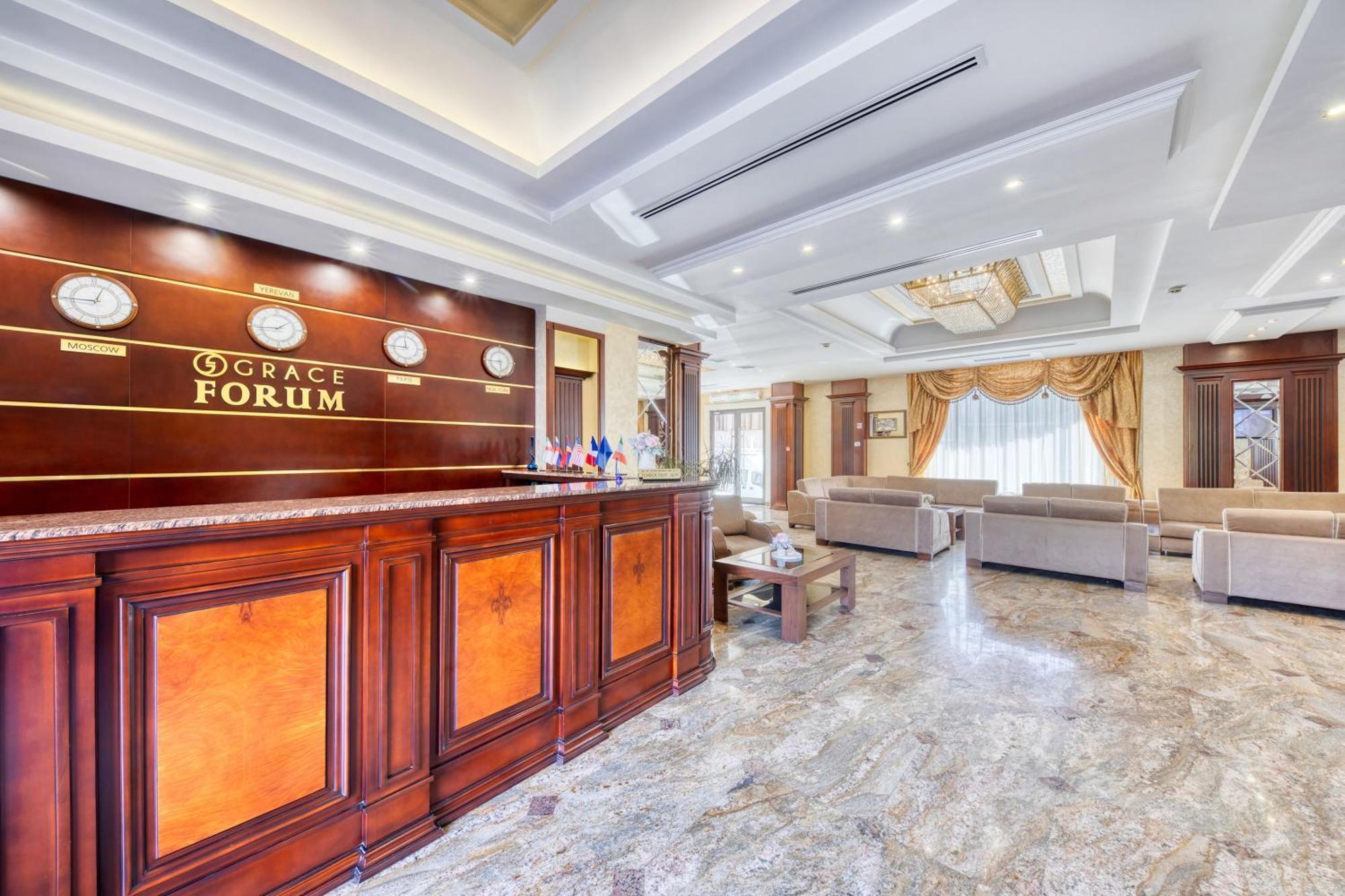 Spa Hotel Grace Forum Erevan Exterior foto